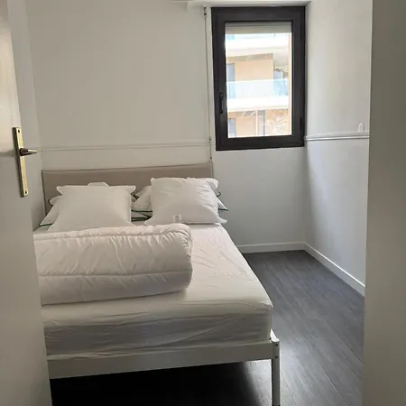 Eden Butler Monaco *